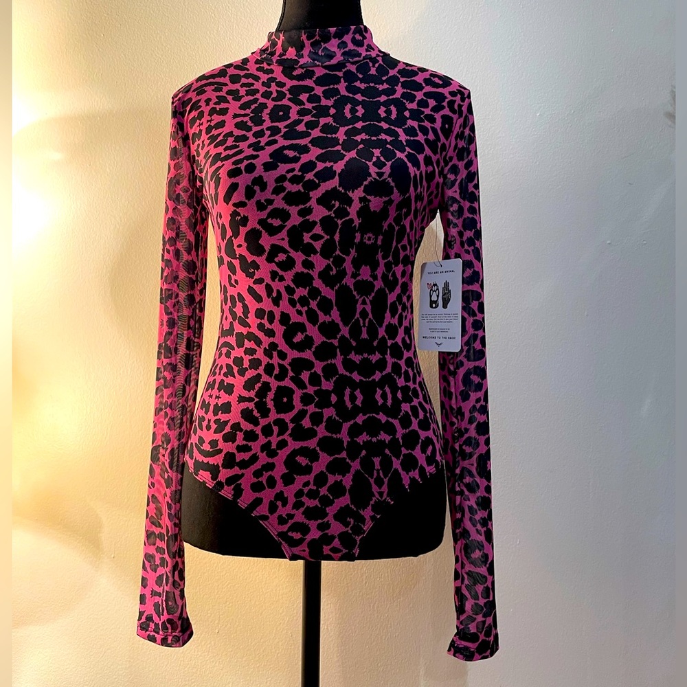 Spirithoods pink leopard body suit